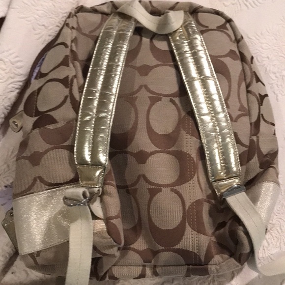 Coach Back Pack - Picture 5 of 8